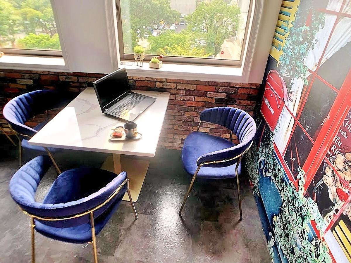 Journey Town Inn Đài Bắc Ngoại thất bức ảnh
